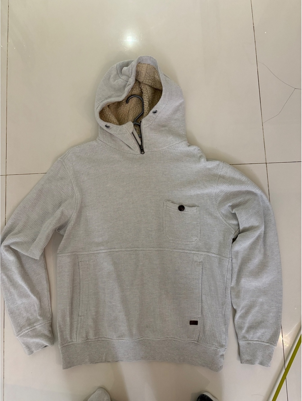 Billabong gray hoodie with fleece lined hood